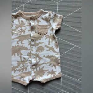 Carters|Baby boy white short sleeve romper with tan dinasour print•••soft,6M